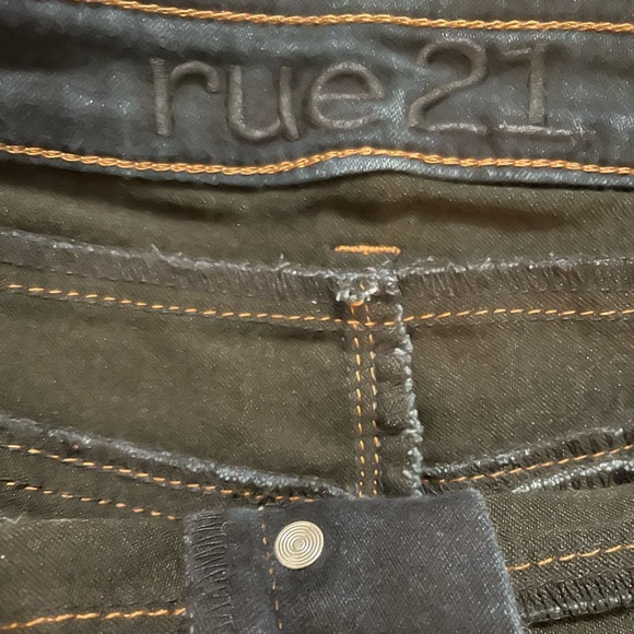 Rue 21 shorts - Picture 3 of 4